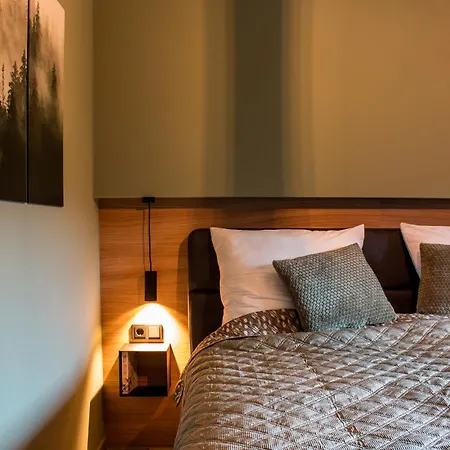 1000 Berge Kamin & Whirlpool Tatil Evi