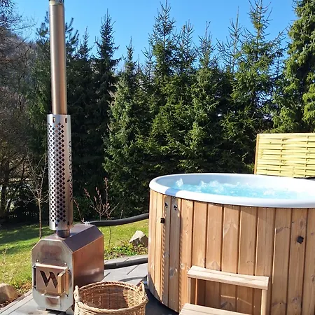 1000 Berge Kamin & Whirlpool