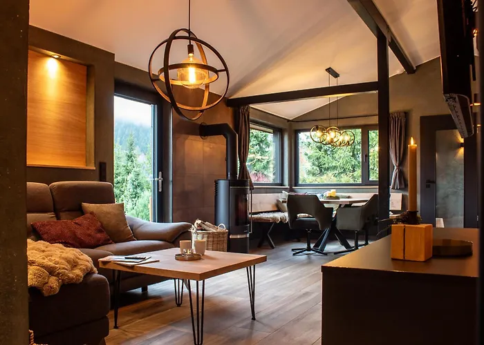 1000 Berge Kamin & Whirlpool Semesterbostad