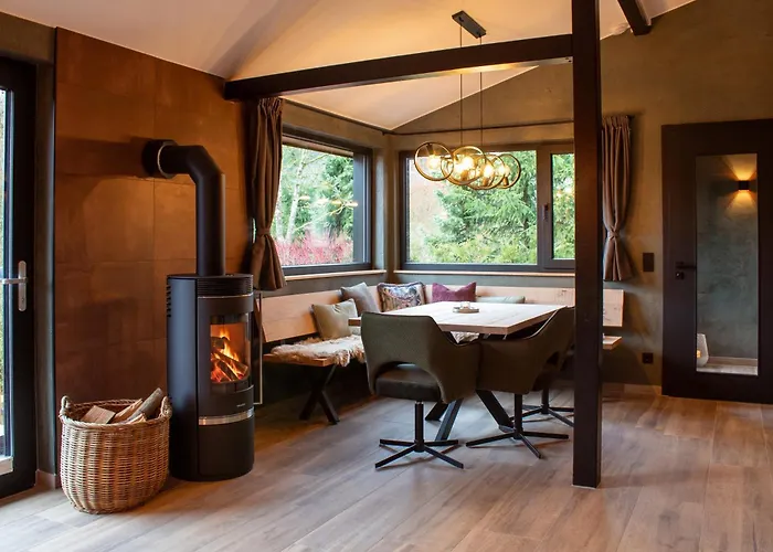 Semesterbostad 1000 Berge Kamin & Whirlpool Winterberg